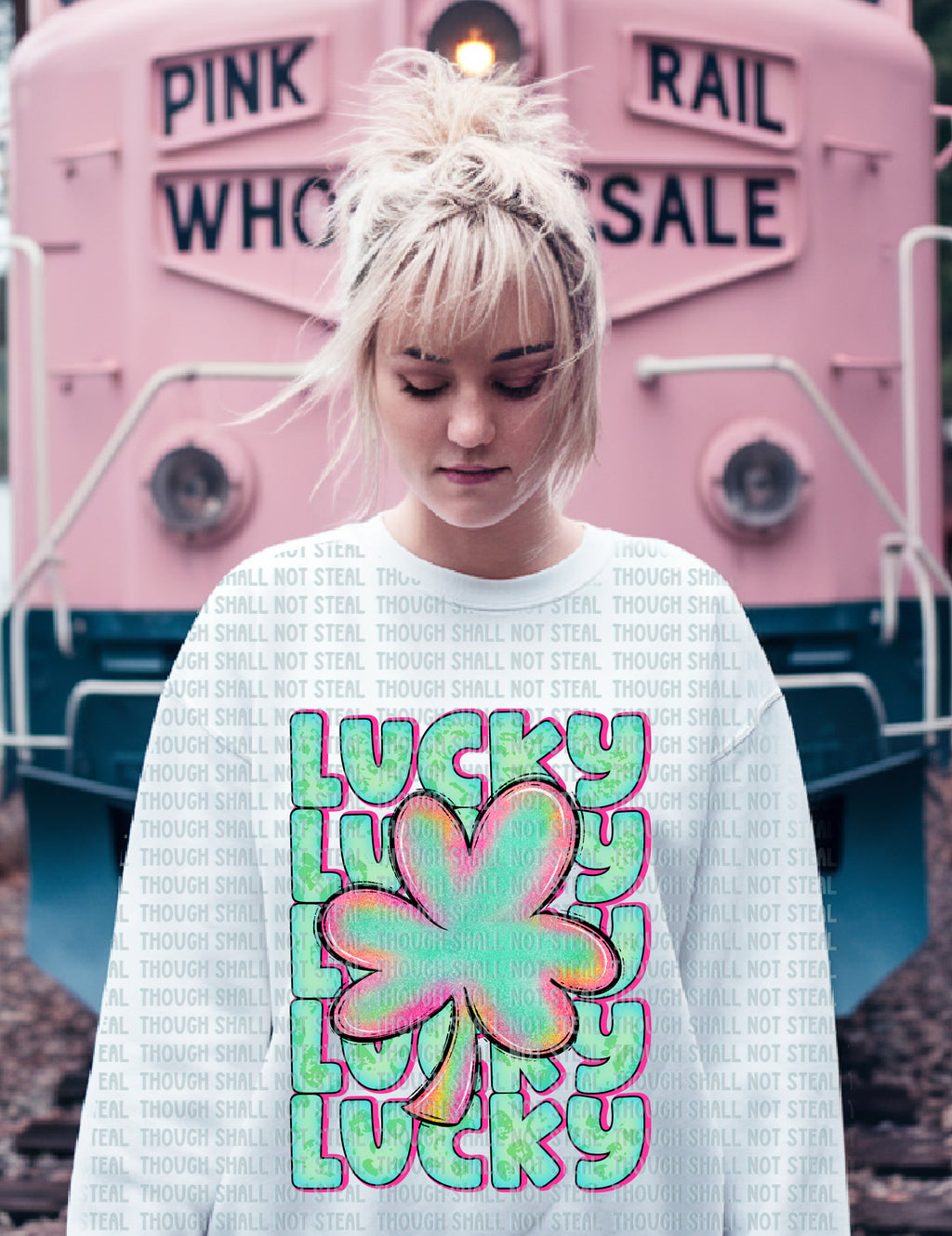 03-42 LUCKY Small Completed Tee