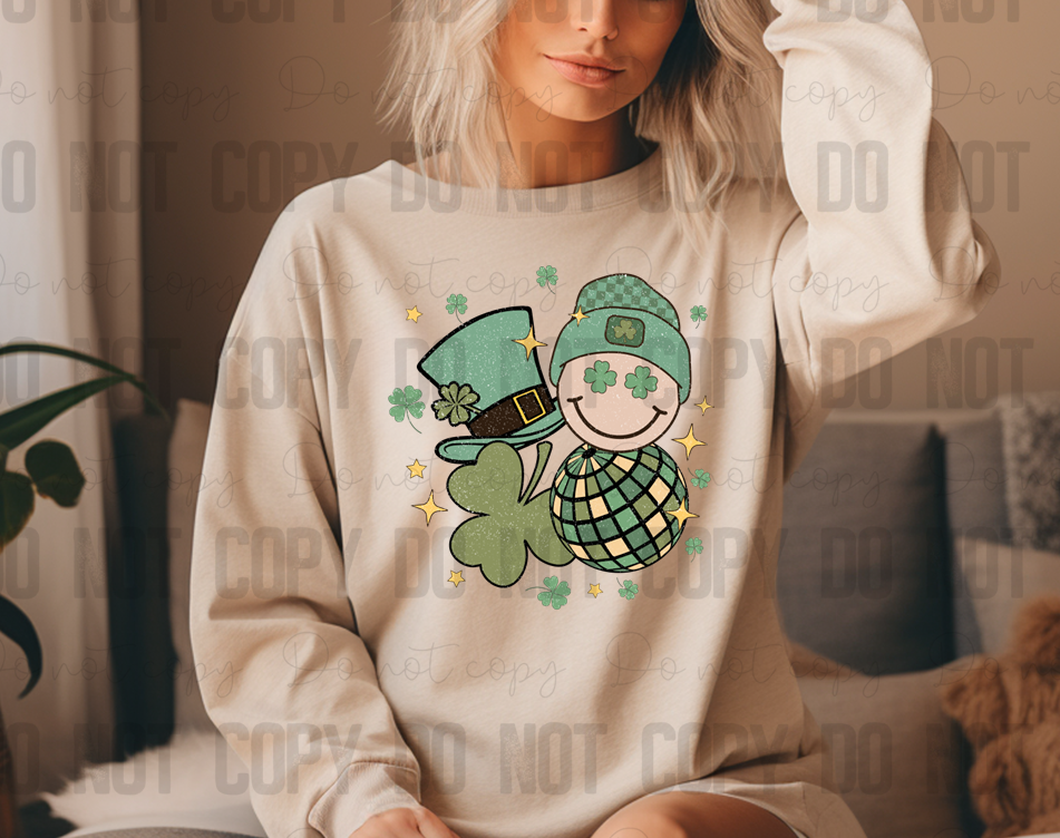 03-85 Hat Smiley Clover Disco Ball Day Completed Tee