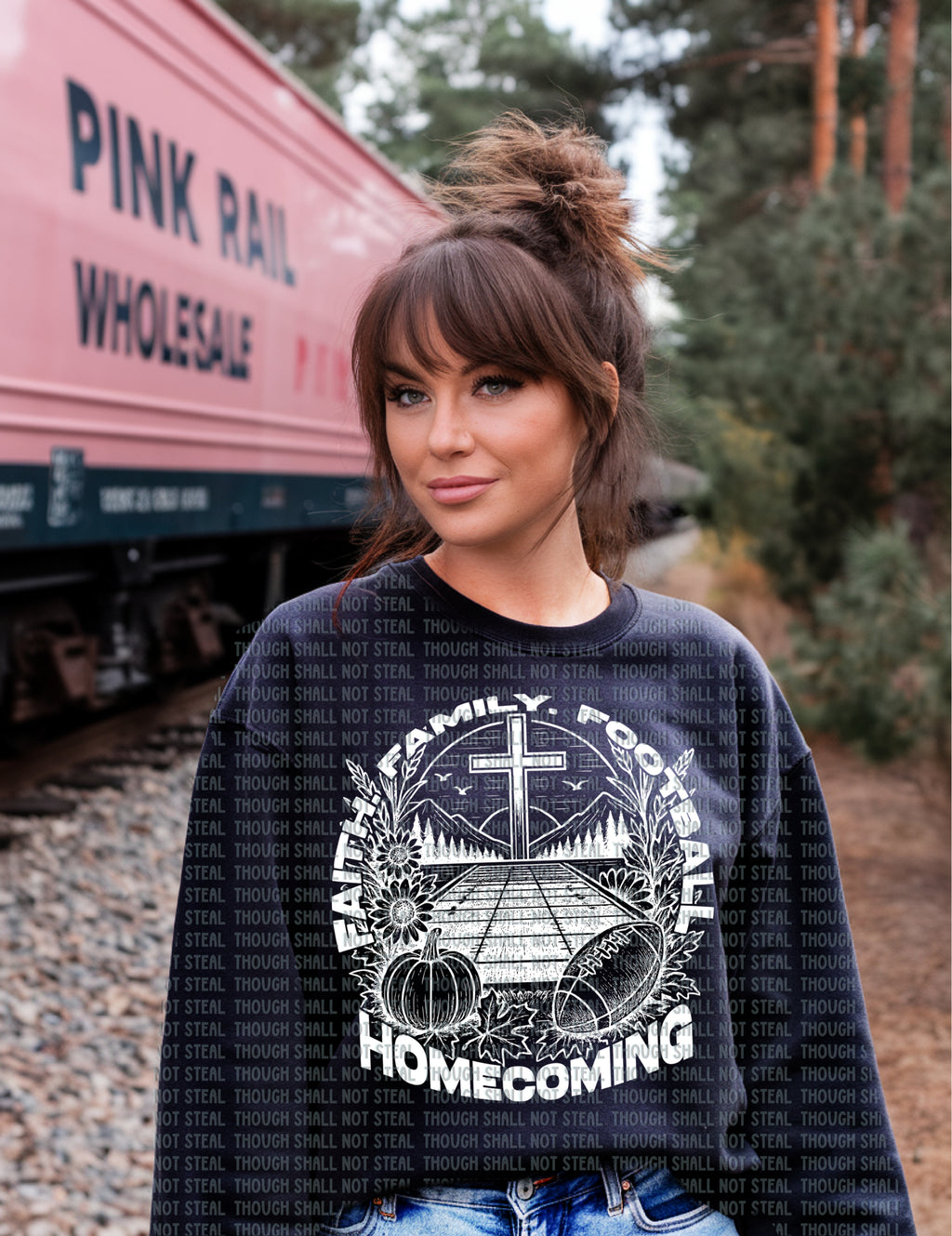 08-203 Faith Family Football Homecoming Completed Tee