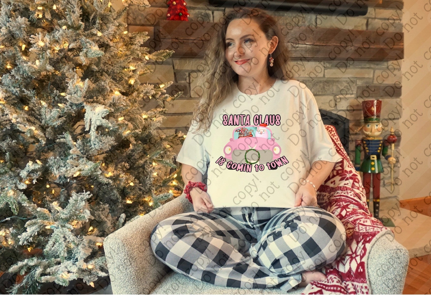 12-402 Santa Claus is Comin to Town - Pink Completed Tee