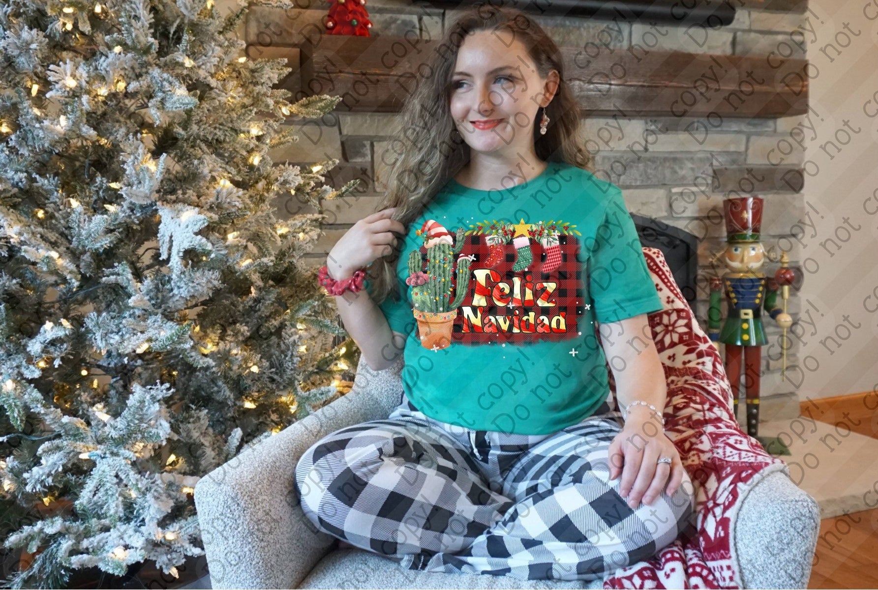 12-463 Feliz Navidad Cactus and Stockings Completed Tee