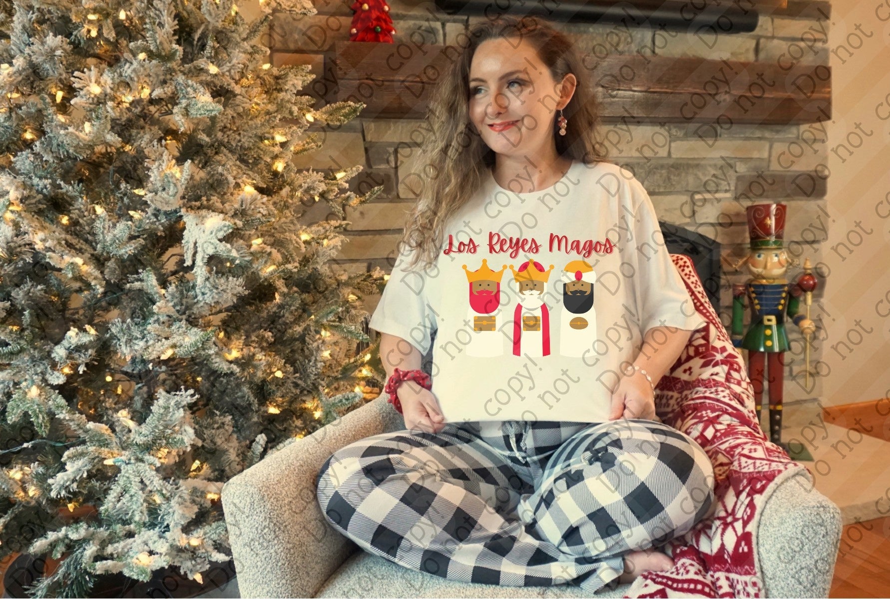 12-489 Los Reyes Magos Completed Tee