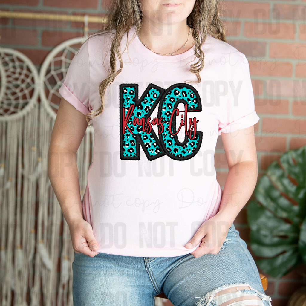 30-244 Kansas City Women's Soccer Faux Embroidery KC PGB KC Completed Tee