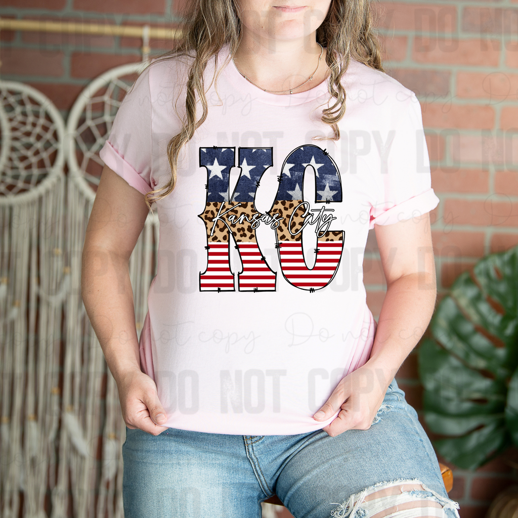 30-295 Kansas City Red White and Blue Leopard Patriotic Completed Tee