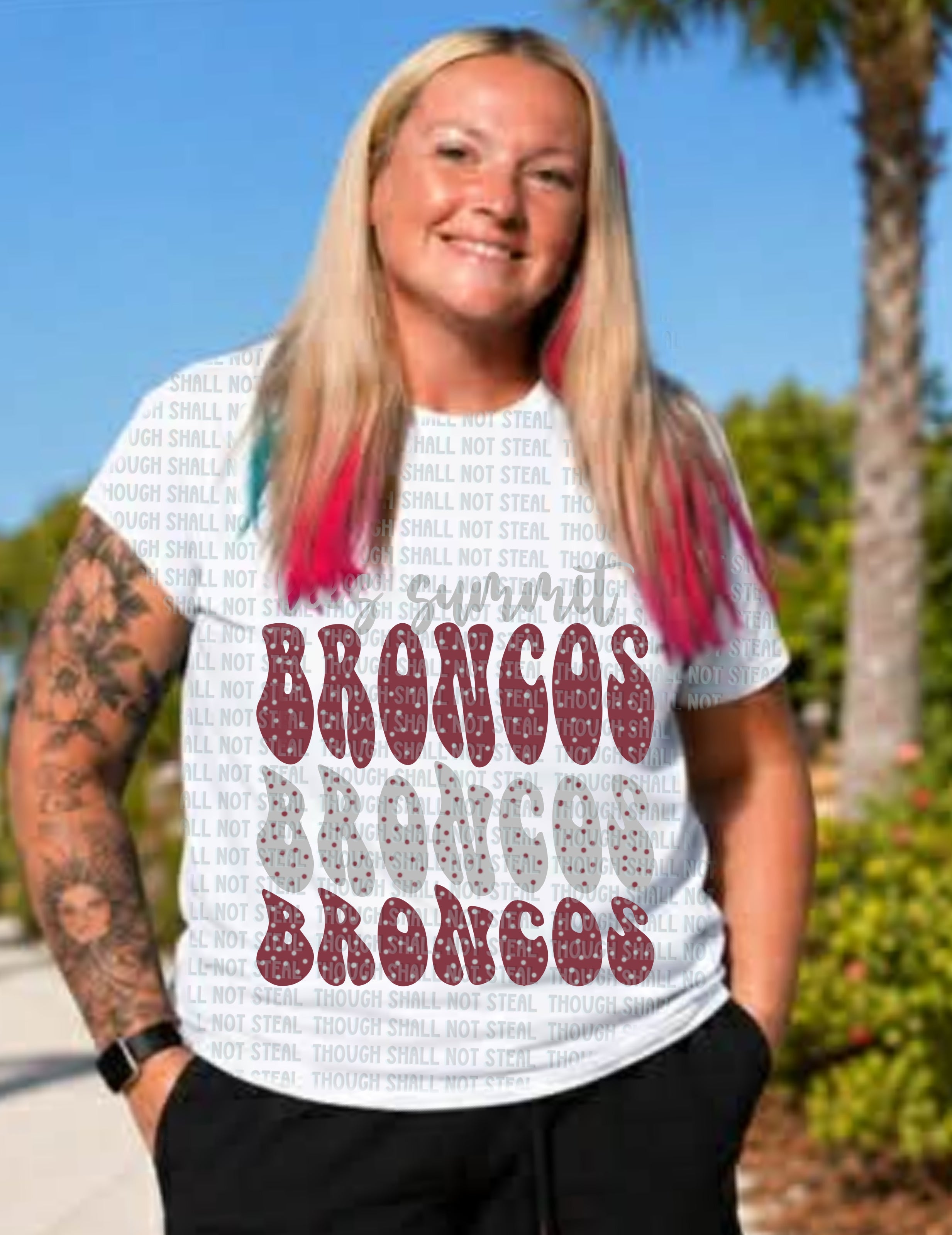 62-39 Lee_s Summit Broncos - wavy text Completed Tee