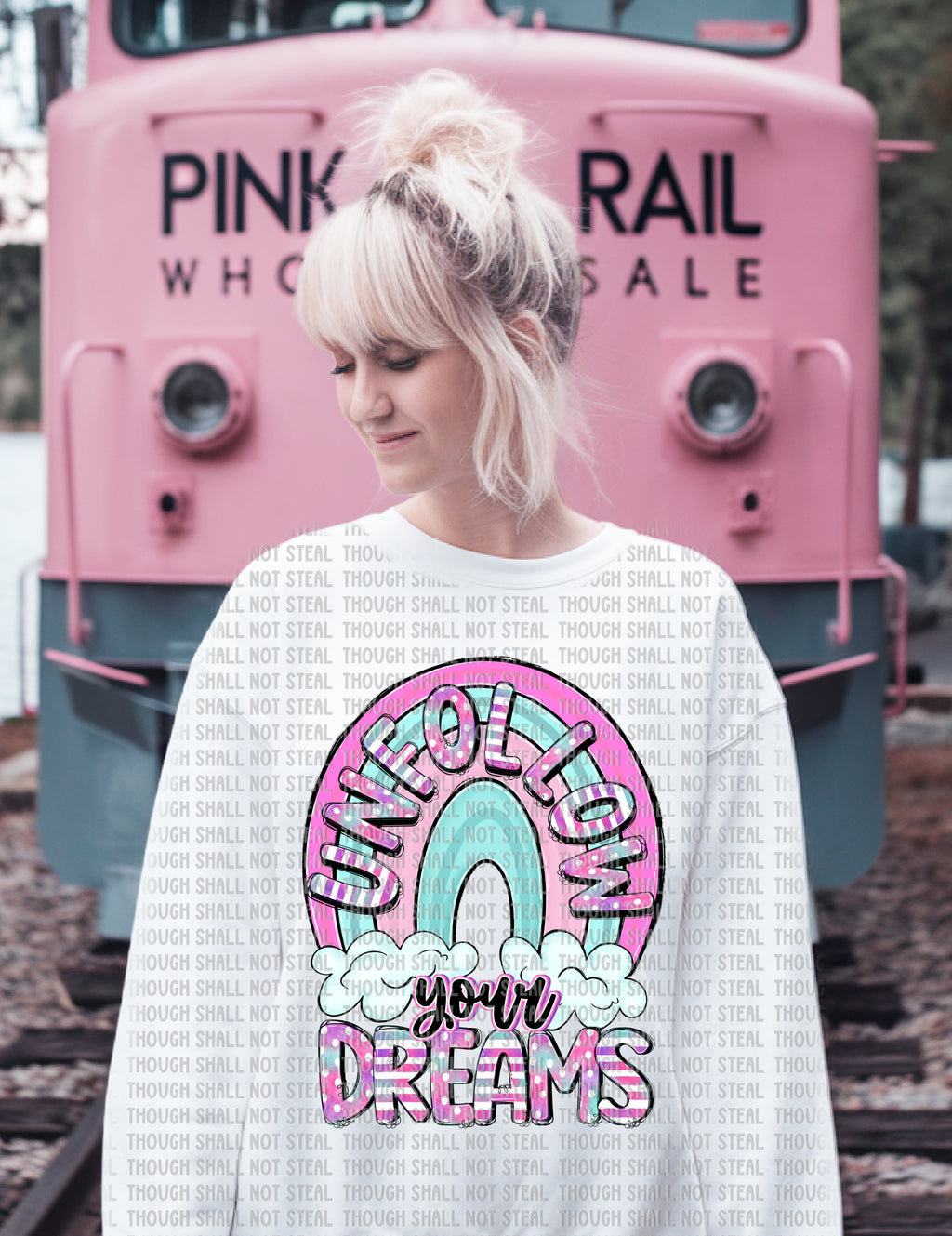 L-283 Unfollow your dreams Completed Tee